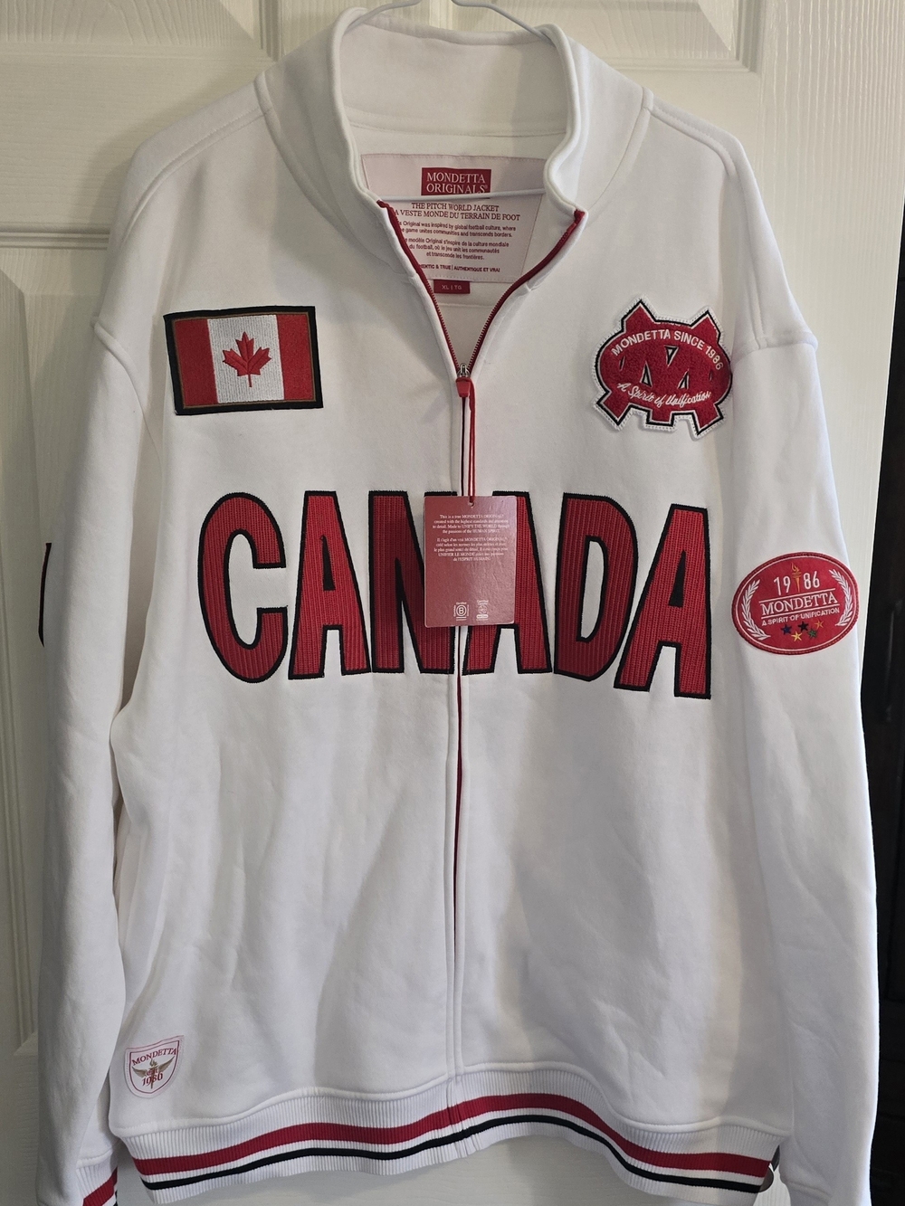 Mondetta Canada Full-Zip White Jacket